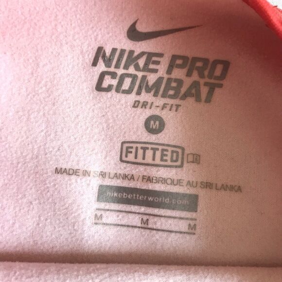 Nike Pro Combat Women’s Fitted Therma Fit Long Sleeve Shirt Size M Thumbholes - Picture 2 of 11